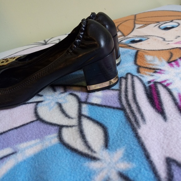 AUTHENTIC TORY BURCH shoes - Picture 3 of 8